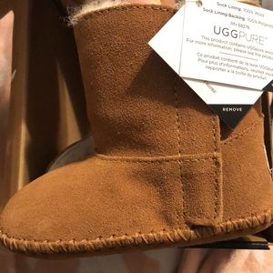 Baby girl uggs